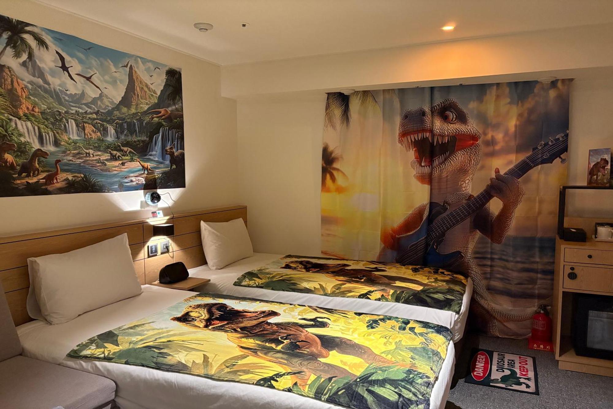 Hotel Henn Na Myeongdong 4*